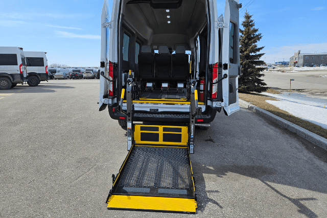 Rear Lift Ford Transit For Sale